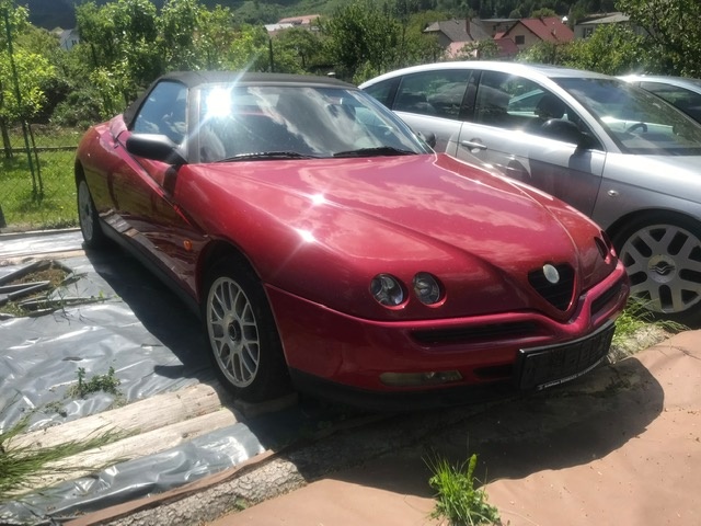Predám Spider 2L Twin Spark / červené / - 7
