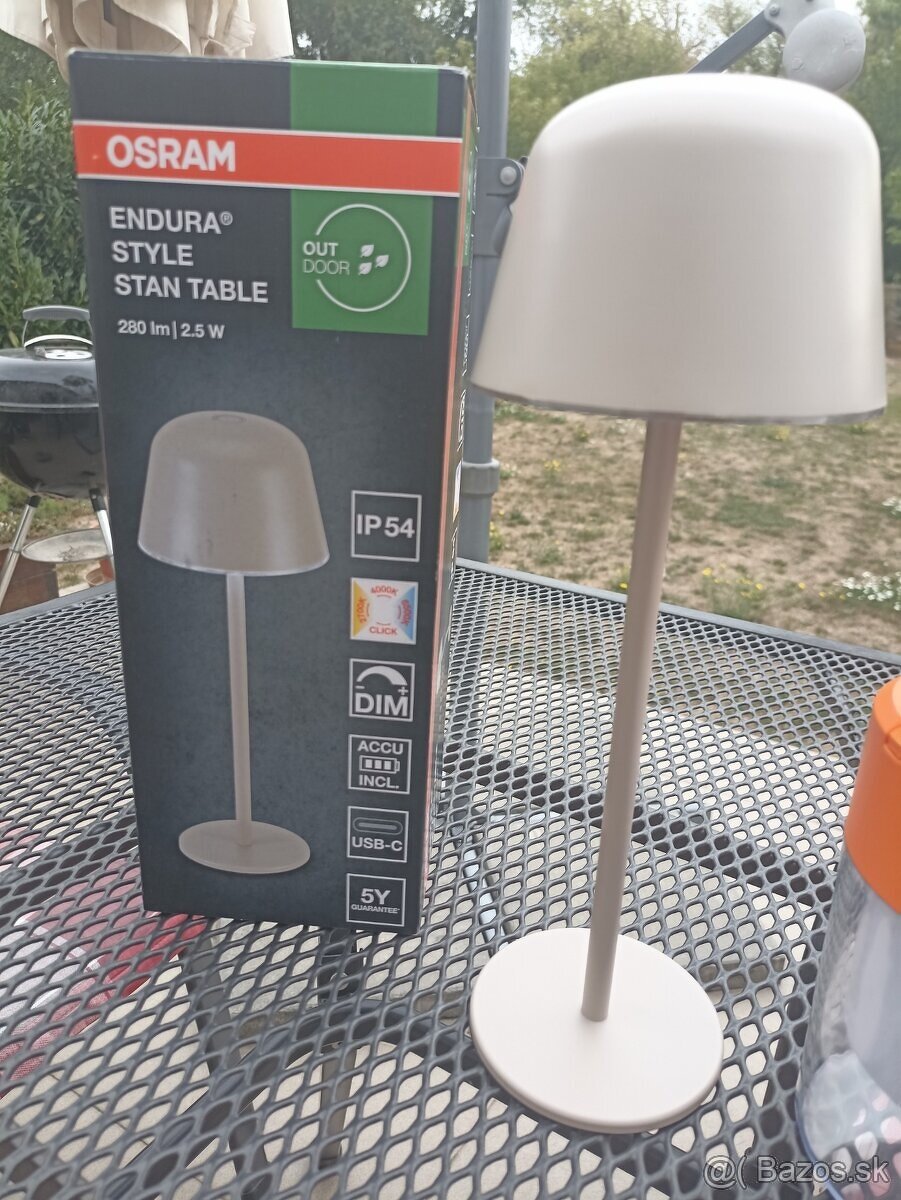 ENDURA STYLE STAN TABLE + ENDURA STYLE SOLAR TABLE - 7