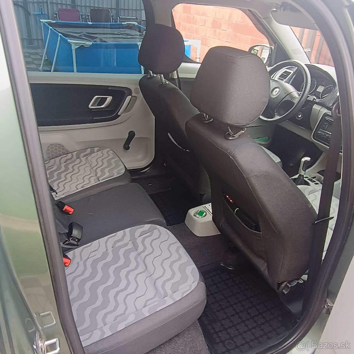 Škoda Roomster 1,4 16V benzín - 7