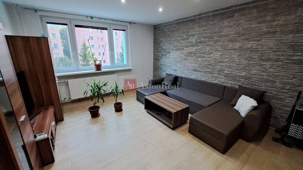 PREDAJ: 3i byt s loggiou, 78m2, Ružomberok - Liptovská ulica - 7