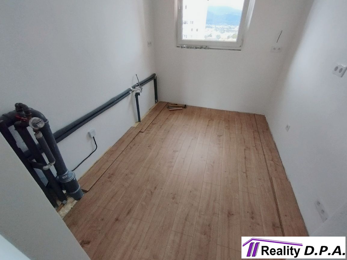 Prerobený 3 izbový byt na predaj Martin-Ľadoveň - 7