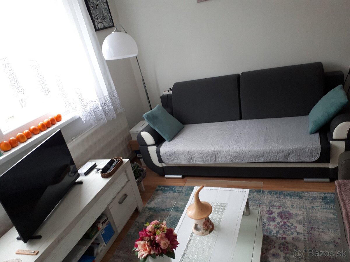 Ponúkam na predaj priestranný slnečný 3 izbový byt - 7