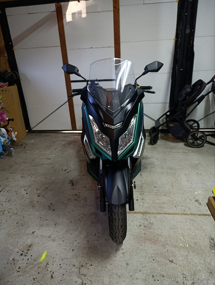 Nový Maxi skúter - 7