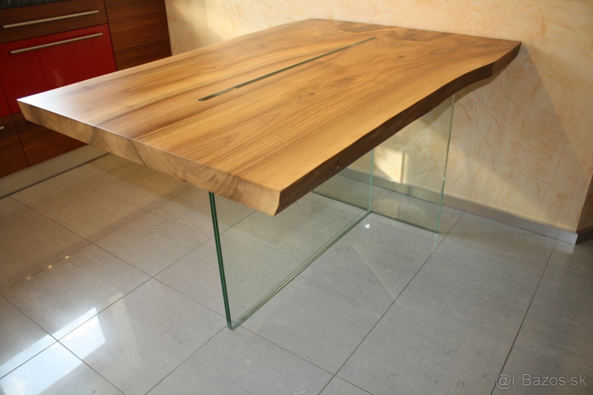 masívny orechový stôl - 7