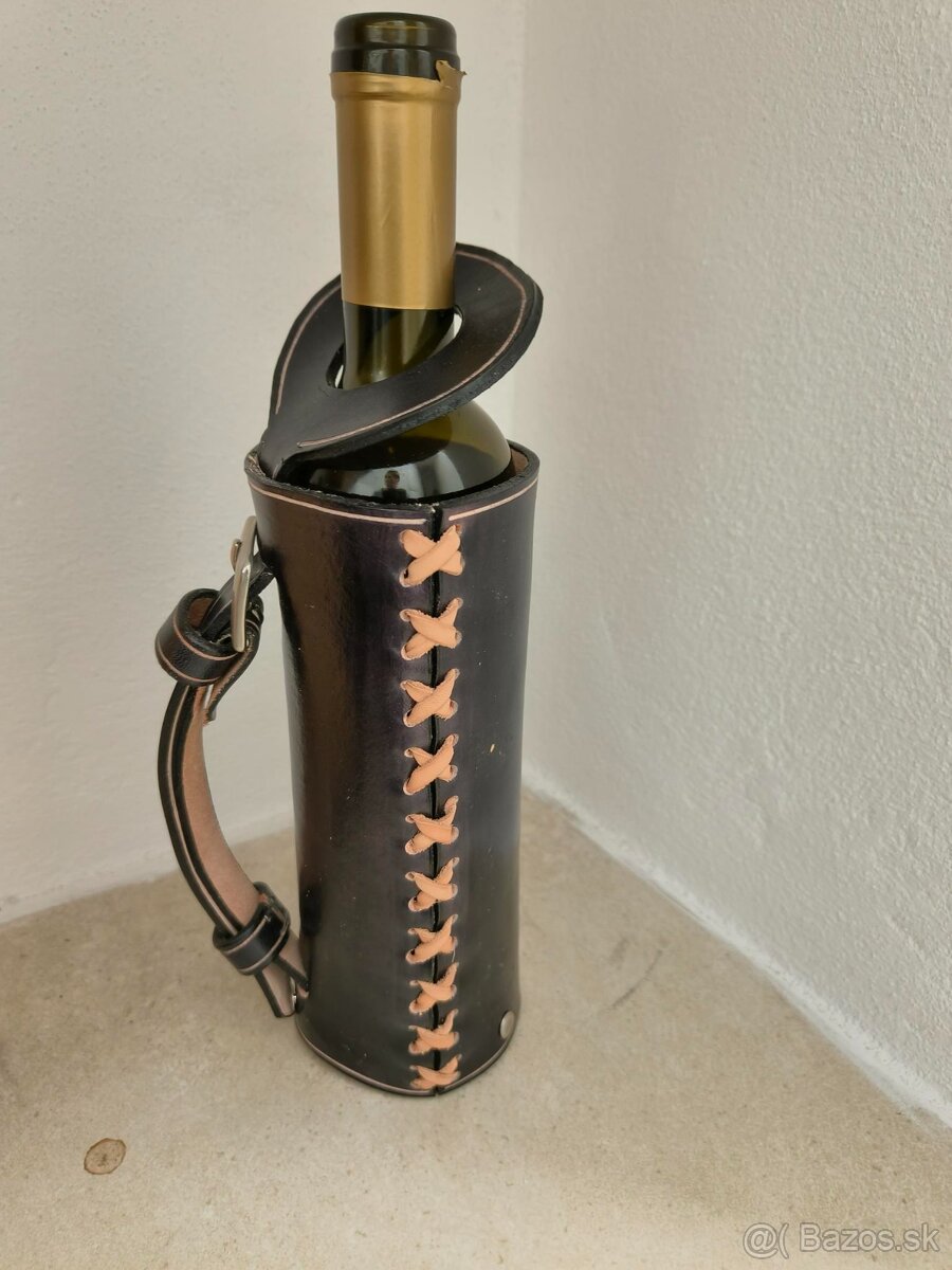 predám kožené púzdro na víno-nosič - 7