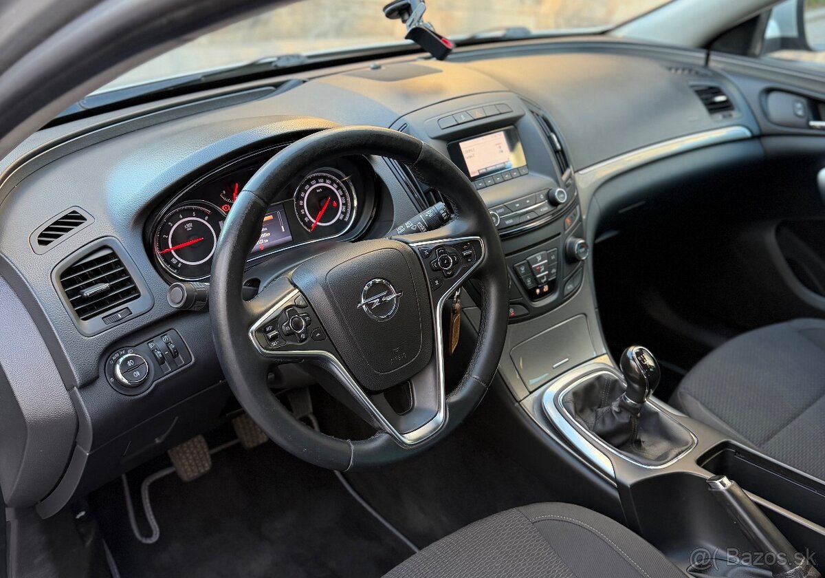 OPEL INSIGNIA SPORTS TOURER SW / 1,6 DIESEL MANUÁL - 7