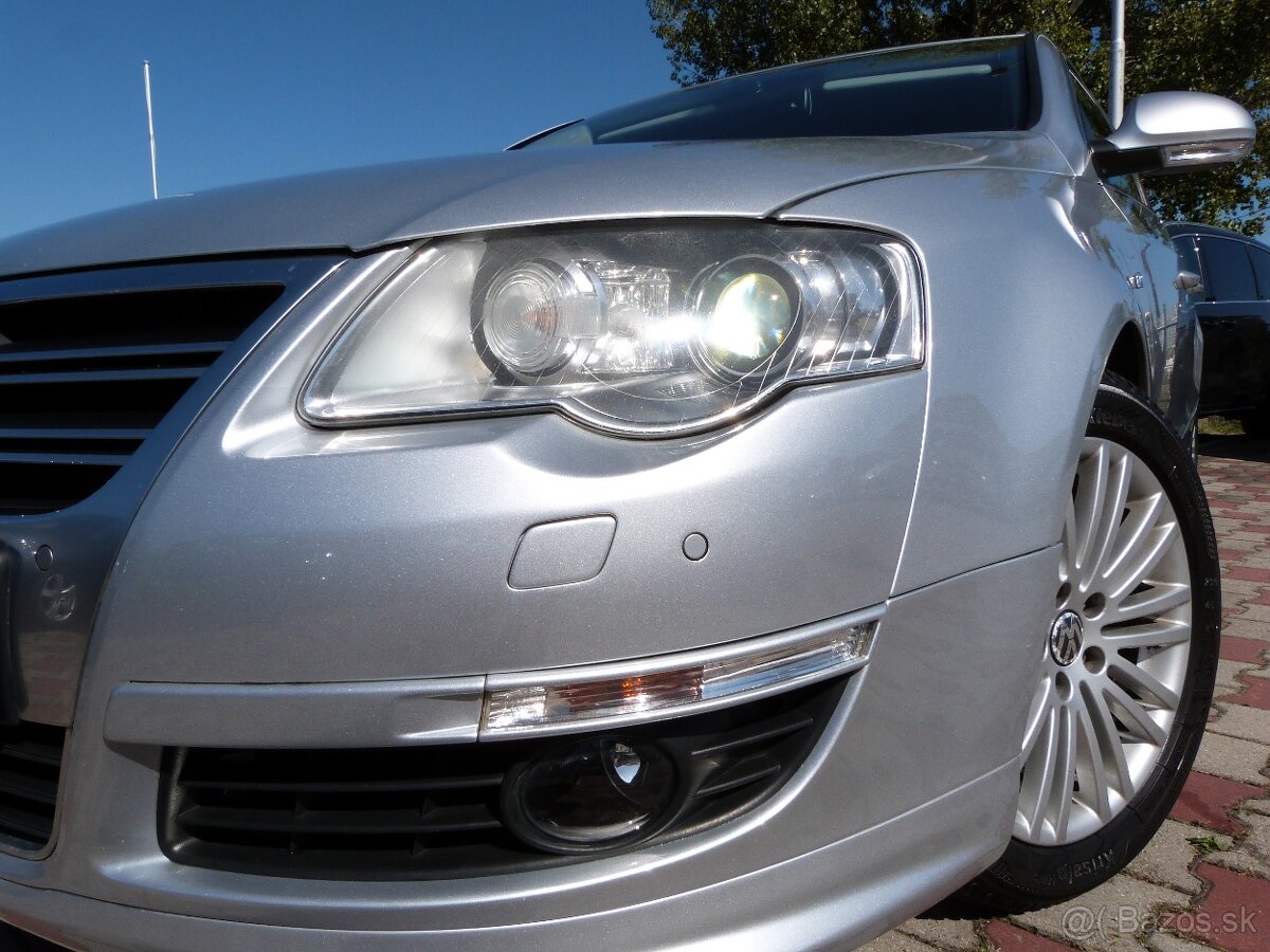 Volkswagen Passat Variant 3.2 V6 Sportline 4-Motion DSG - 7