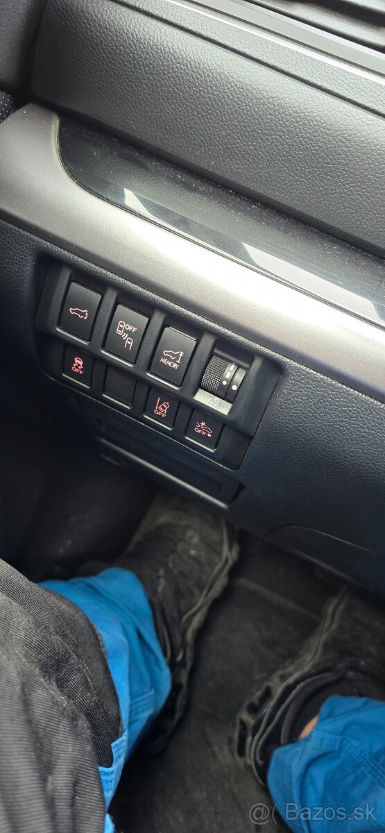 Predam Subaru Outback 2.0d - 7