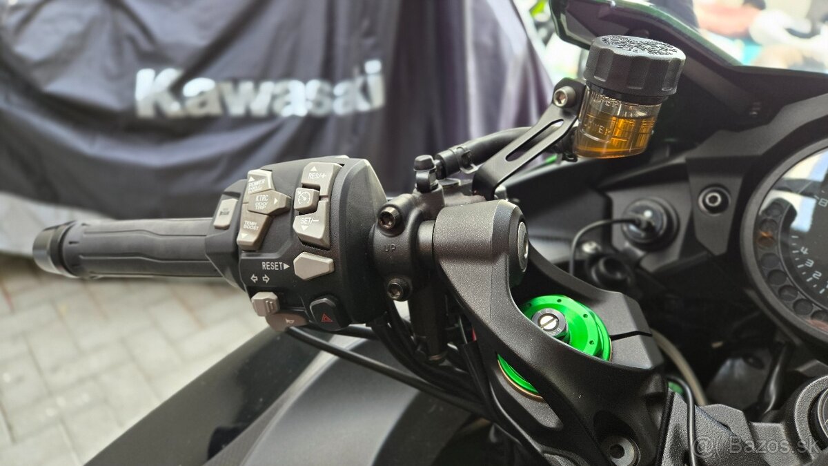 KAWASAKI H2 SX SE 2018 - 1 638 KM - ako nová - 7