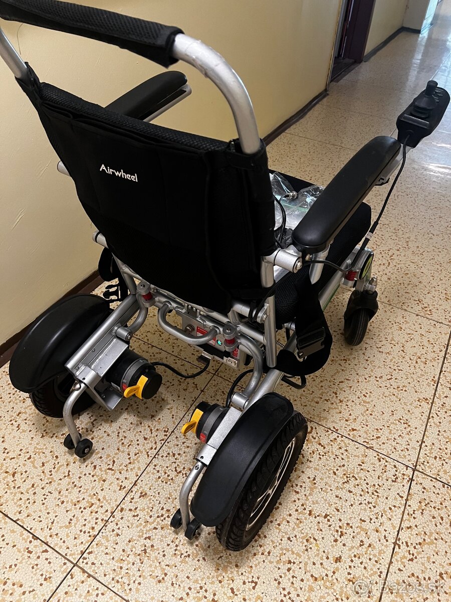 Elektricky invalidny vozik - 7