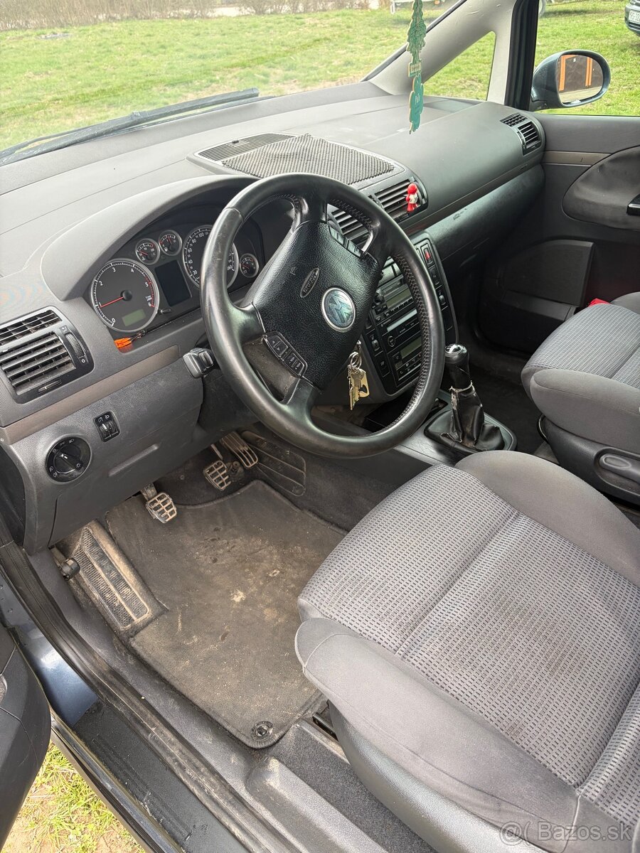 VW Sharan 96kw - 7