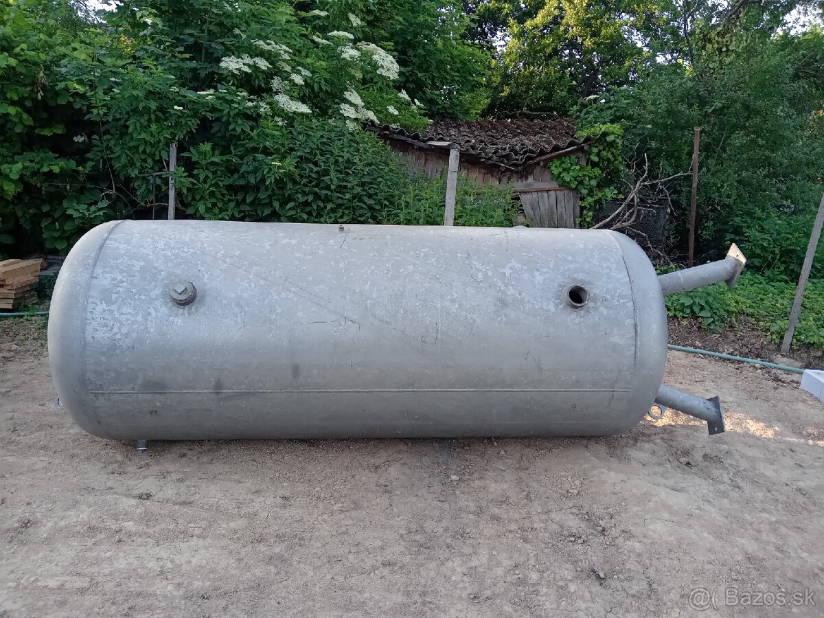 nádrž 3000 lit - 7