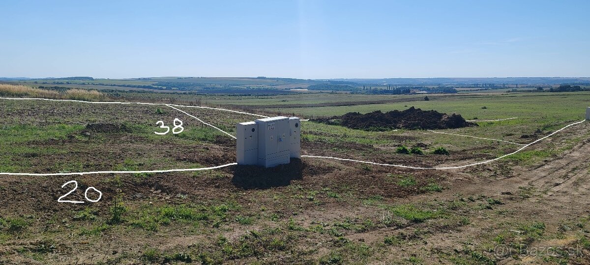 Slnecny pozemok v Stitaroch - 7