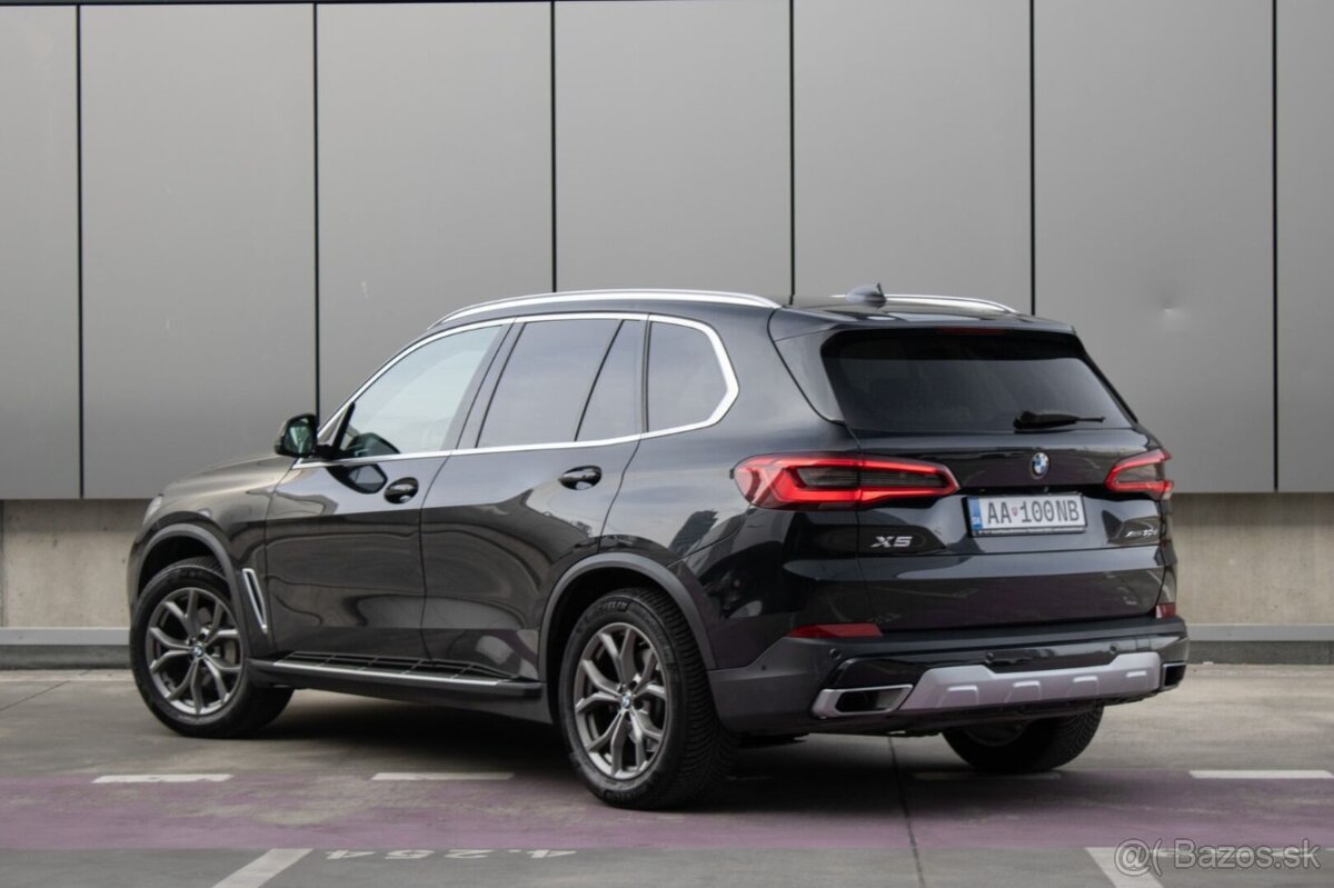 BMW X5 xDrive30d A/T, 195kW,A8 - 7