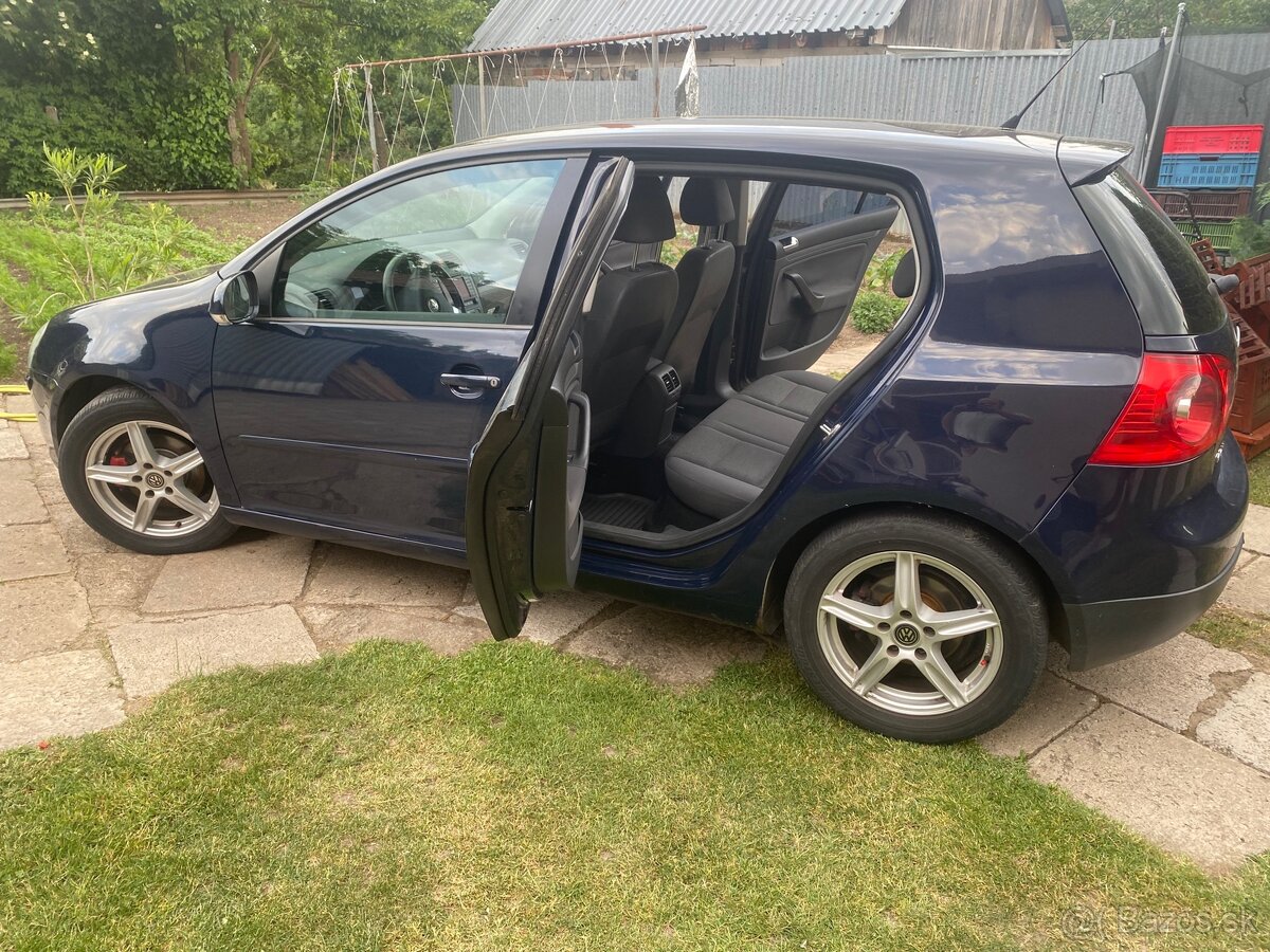 Volkswagen golf 5 - 7