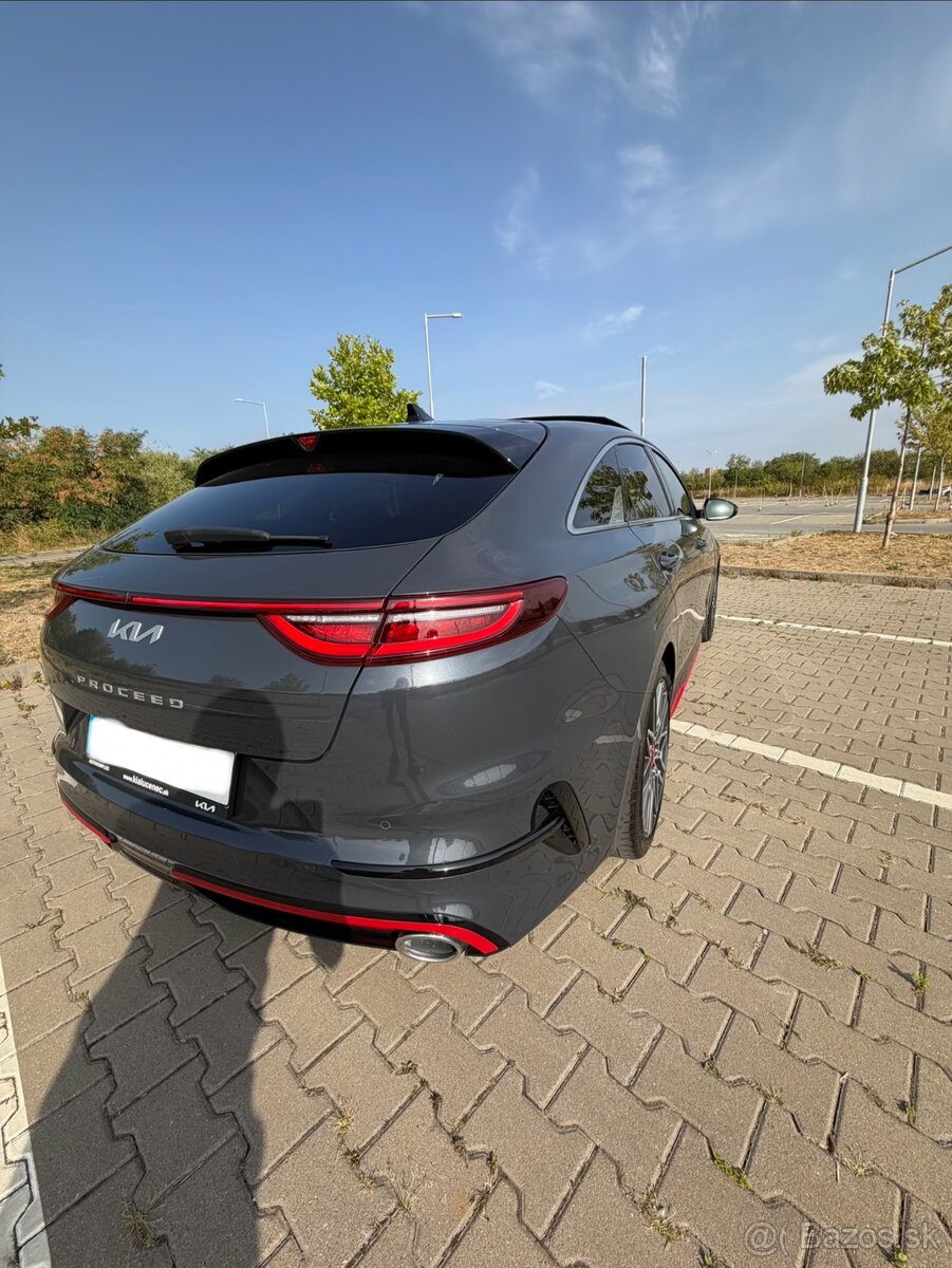 KIA PROCEED GT 1.6 T-GDi - 7