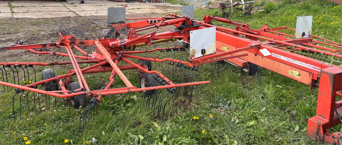 Zhrňovač KUHN GA 7301 - 7