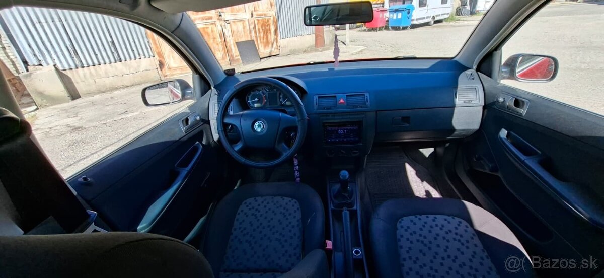 Škoda Fabia 1.2 47kw - 7