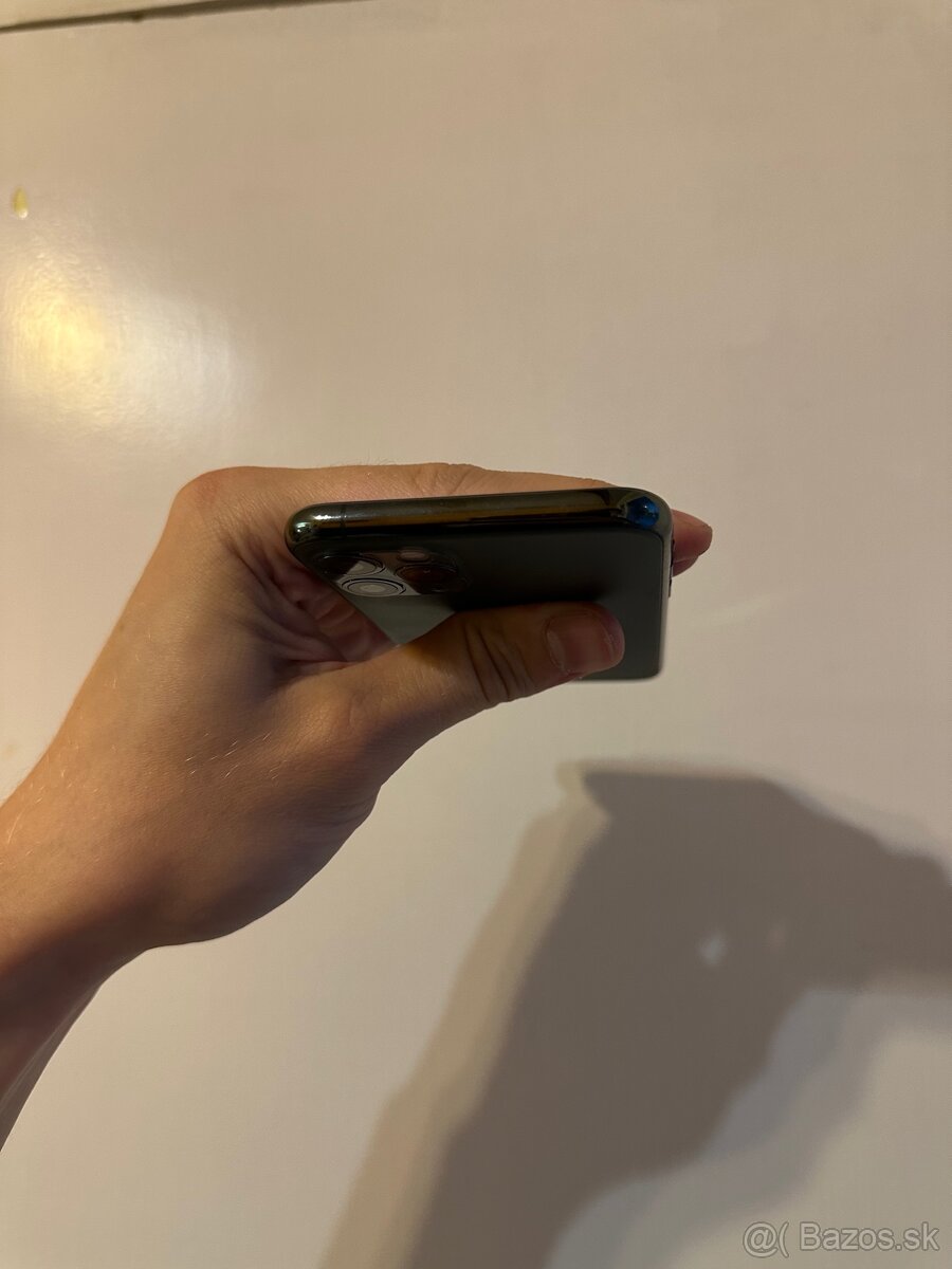 iPhone 11 Pro 64gb Midnight Green - Nová batéria - 7
