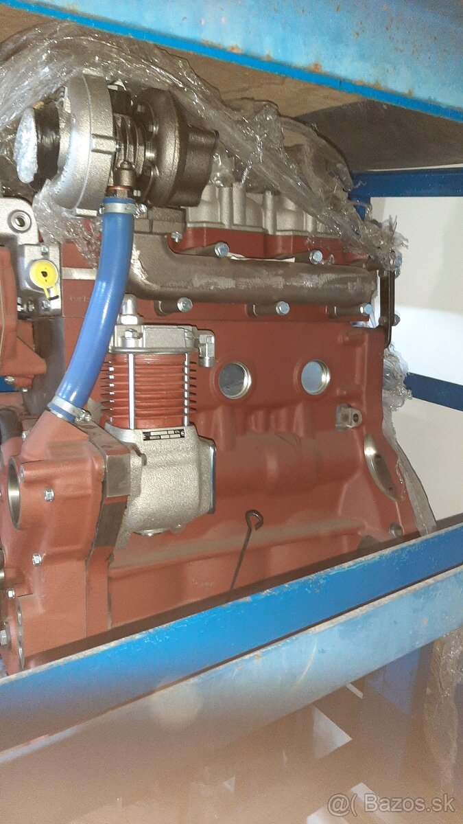 Prodám nový motor solis. - 7