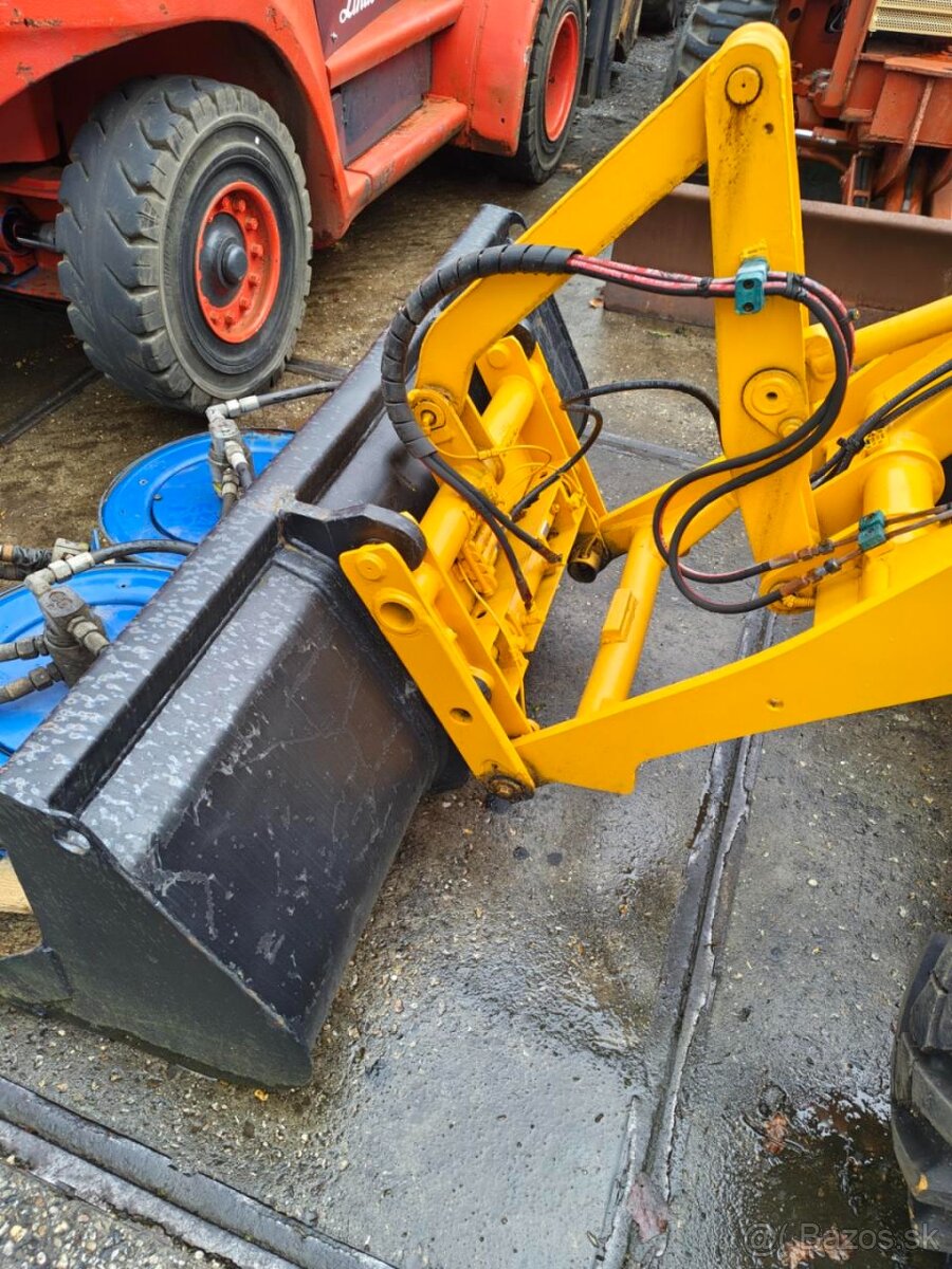 Kľbobvý nakladač PAUS RL552 - 7
