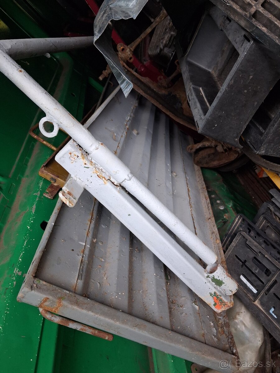 Škoda 1203 valník bočnice - 7