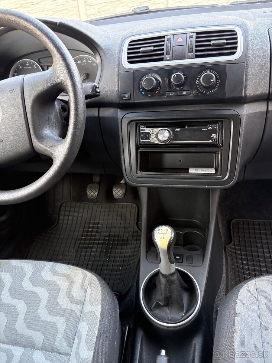 Škoda Fabia 2 1.2 benzín klíma - 7
