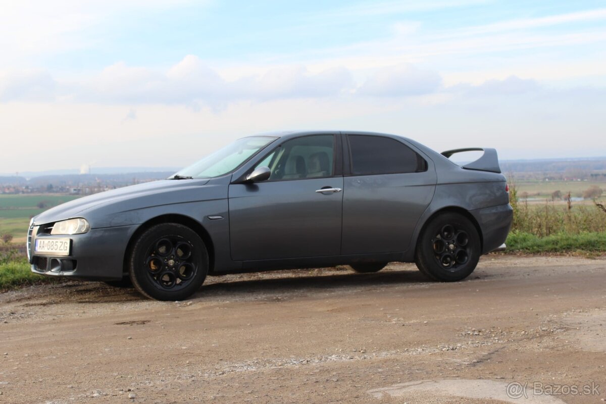 Alfa Romeo 156 1.9 JTD - 7