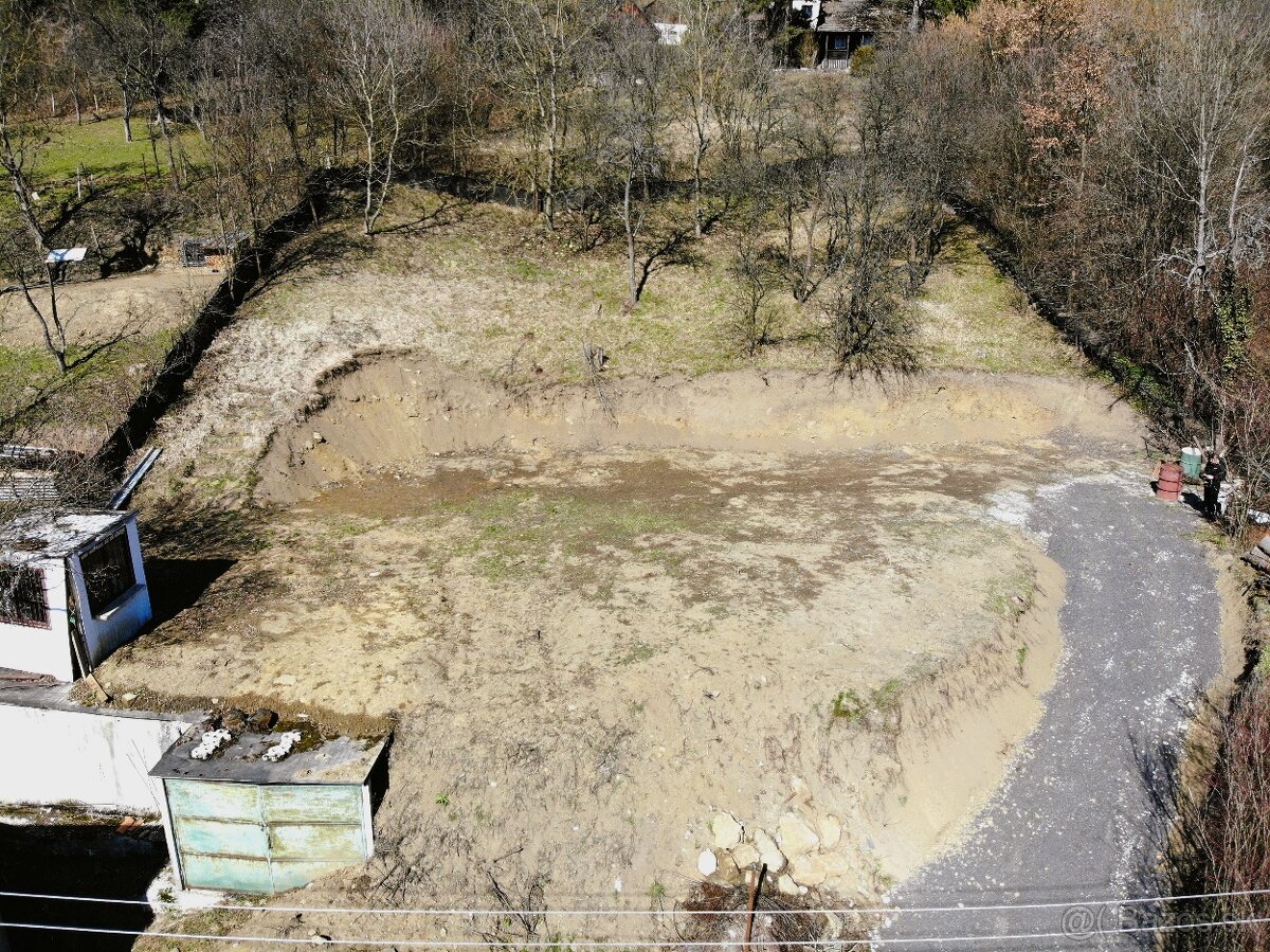 Predaj Stavebný pozemok (1027 m2) - Kotešová - Oblazov - 7