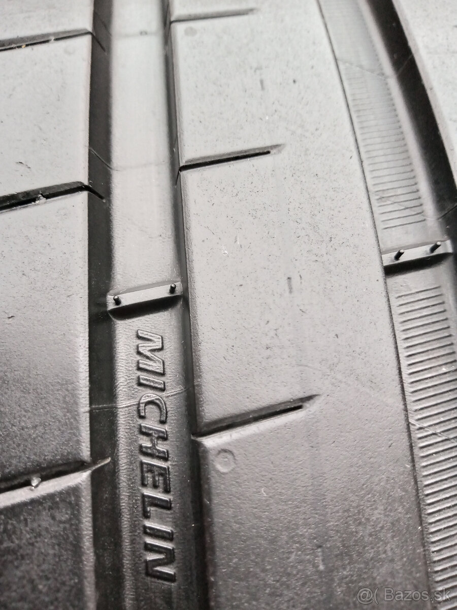 MICHELIN PILOT SPORT 5 235/45 R18 - 7