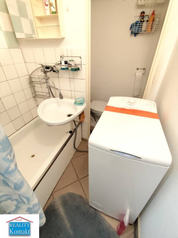 Ponúkame na prenájom 1-izbový byt v Nových Zámkoch - 7