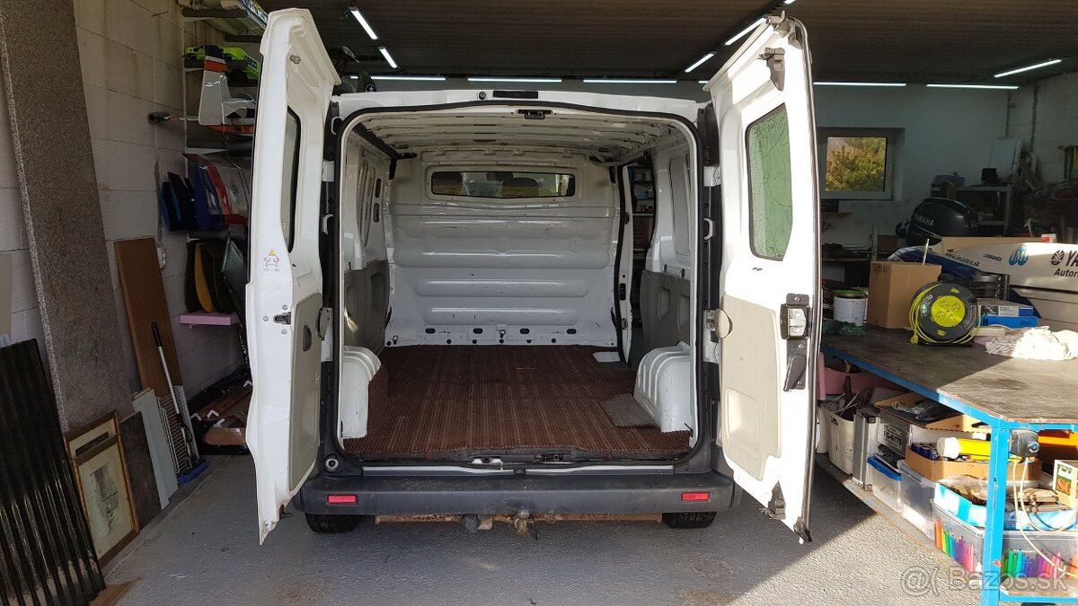 Predám Renault Trafic LONG - 7