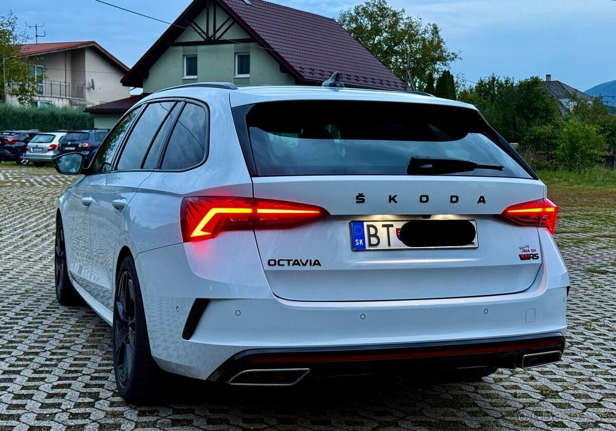 Škoda Octavia Combi vRS TDI 4x4 - 7
