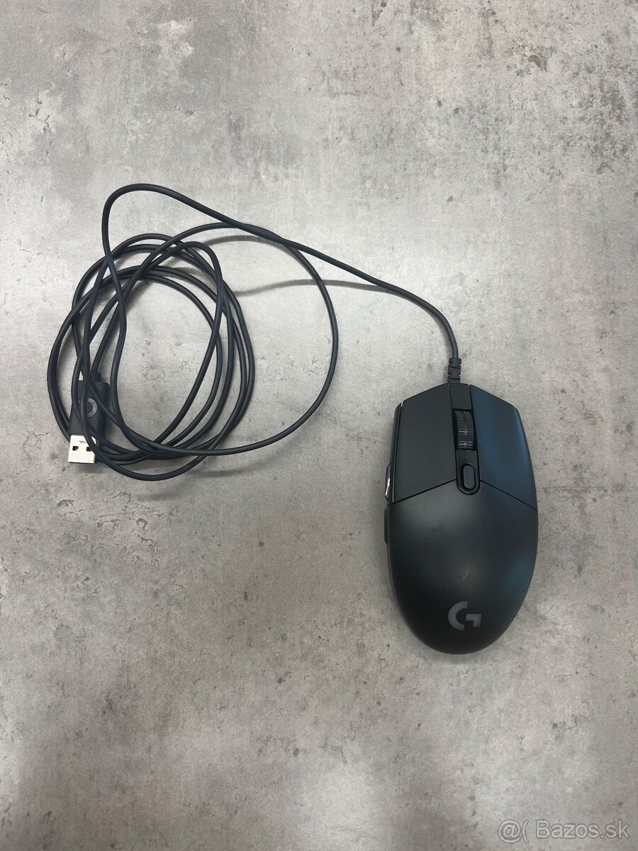 MSI Cyborg 15 A12U – i5-12450H, RTX 2050, 16 GB DDR5, 512 GB - 7