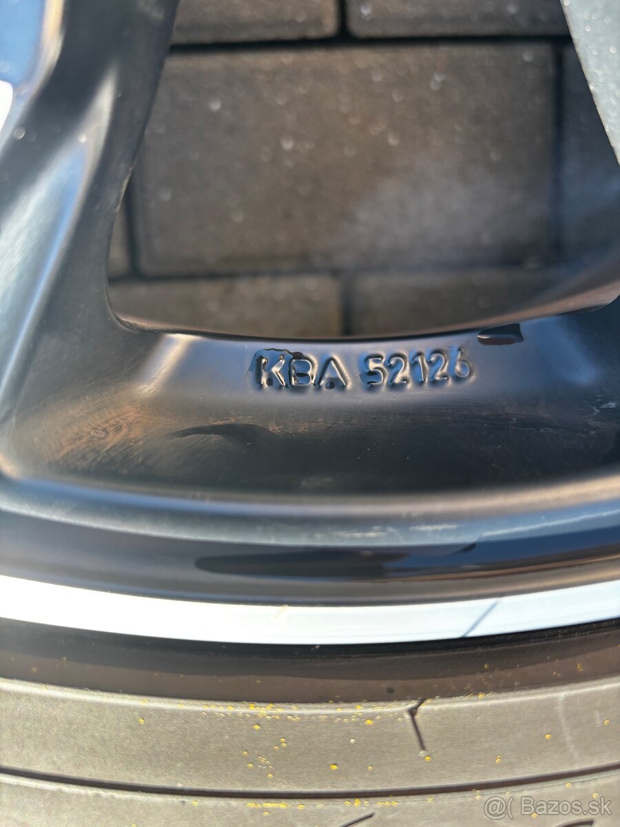 235/45 R18 Škoda Superb - 7