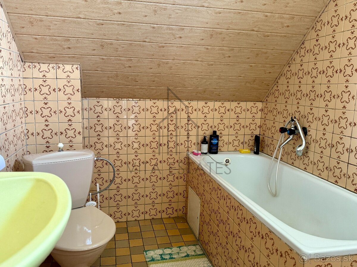 🏡 Predaj rodinného domu – Pravenec - 7