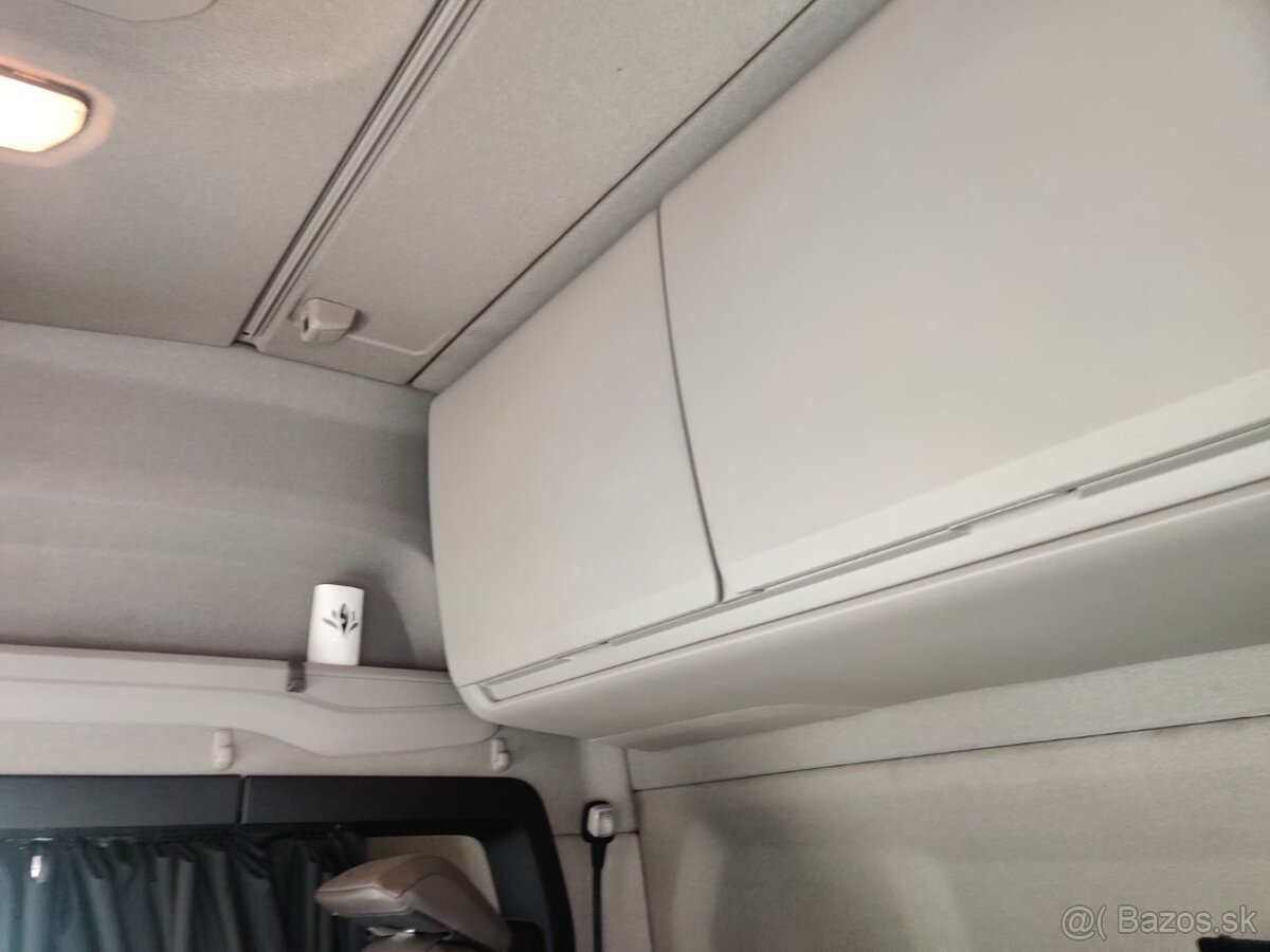 Tahač návěsu SCANIA S500 A6x2NB - 7