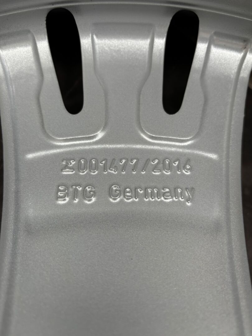 Zimní sada Audi Q8 285/45R21 113V DOT24 - 7