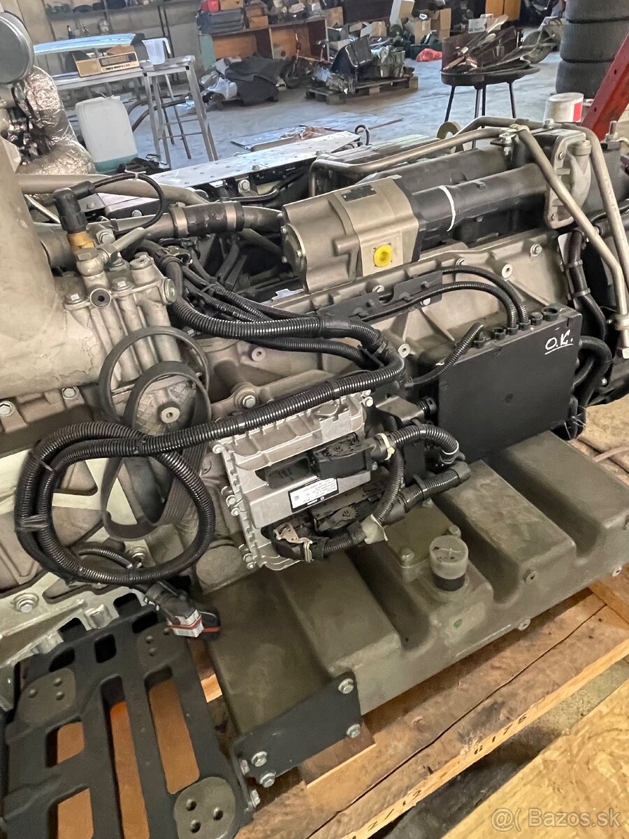 Prodam novy motor kompletní MAN D2066LUH47 - 7