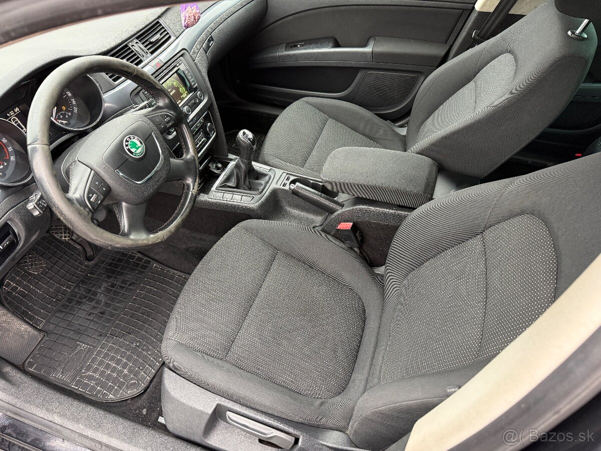 Škoda SuperB 1.6 TDI 77kw 2011 - 7
