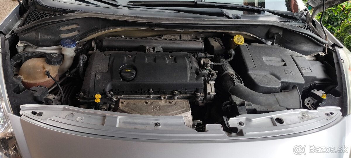Peugeot 207 - 7