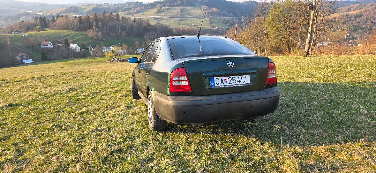 Škoda Octavia 1.8T 4x4 sedan - 7