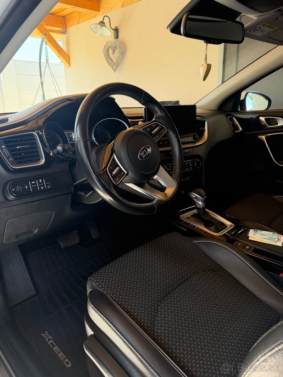 KIA x Ceed - 7