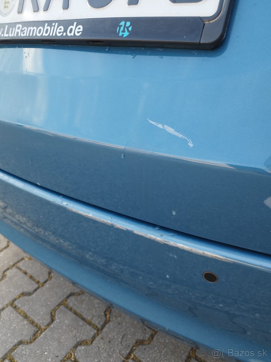 Predám Hyundai i30 1, 4 diesel combi - 7