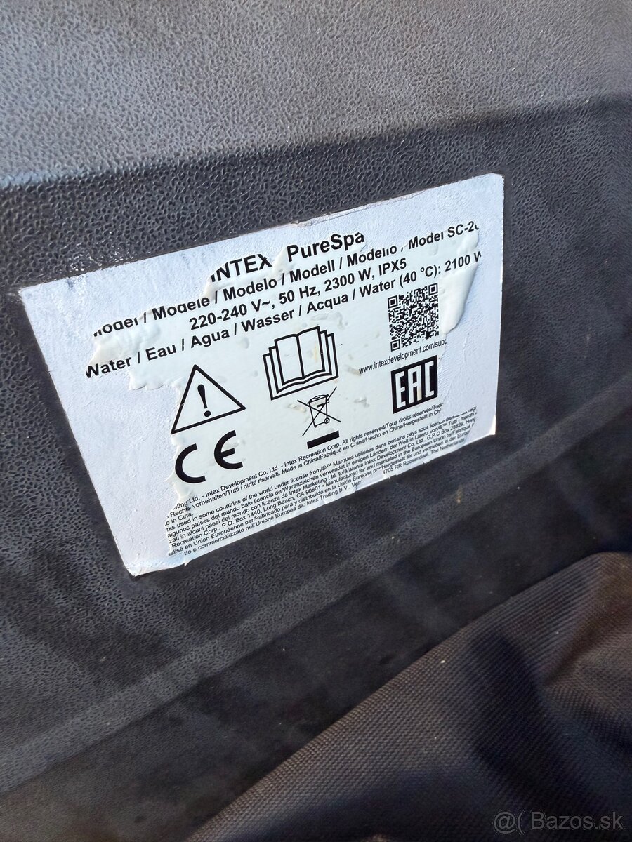 INTEX Pure Spa - Jet & Bubble vírivka - 7