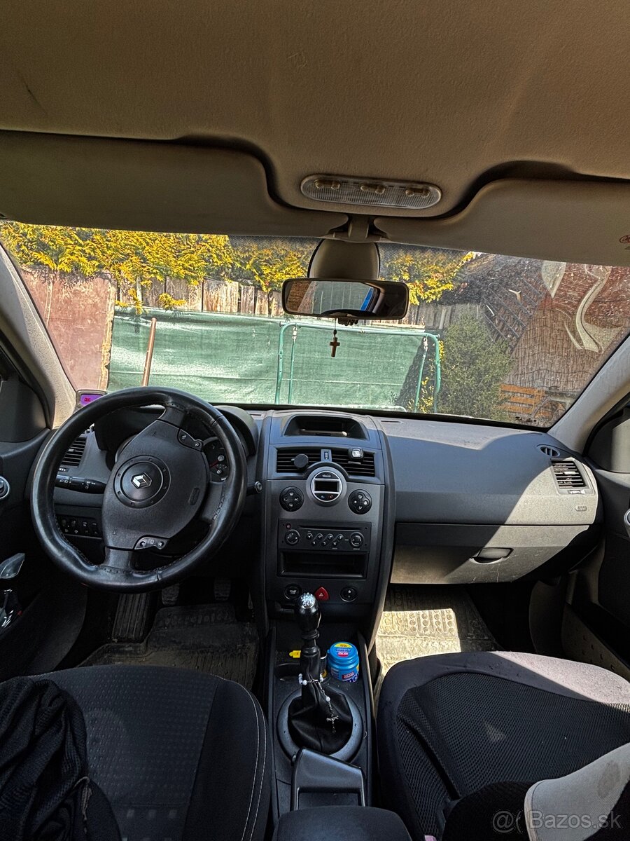 Renault Megane - 7
