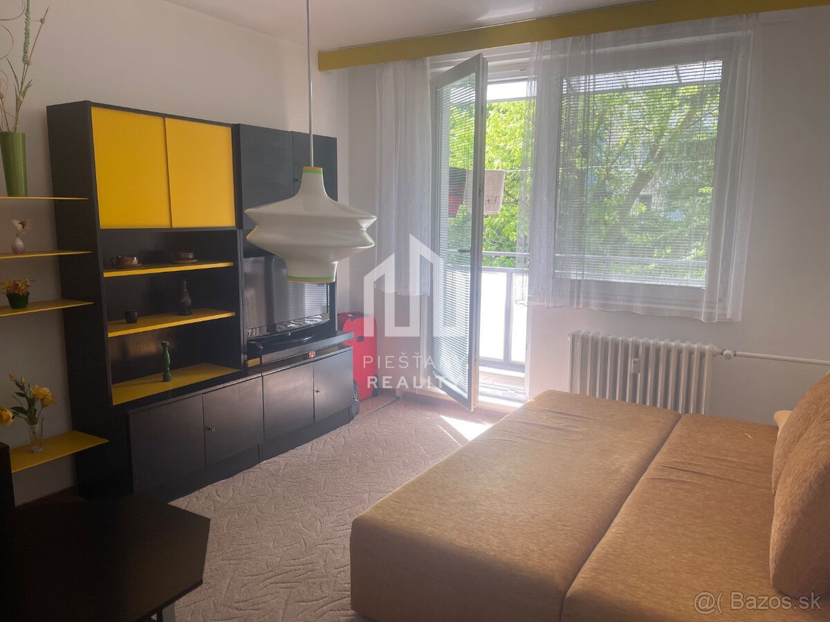 Na predaj 1-izbový byt s balkónom, Piešťany, Juh - 7
