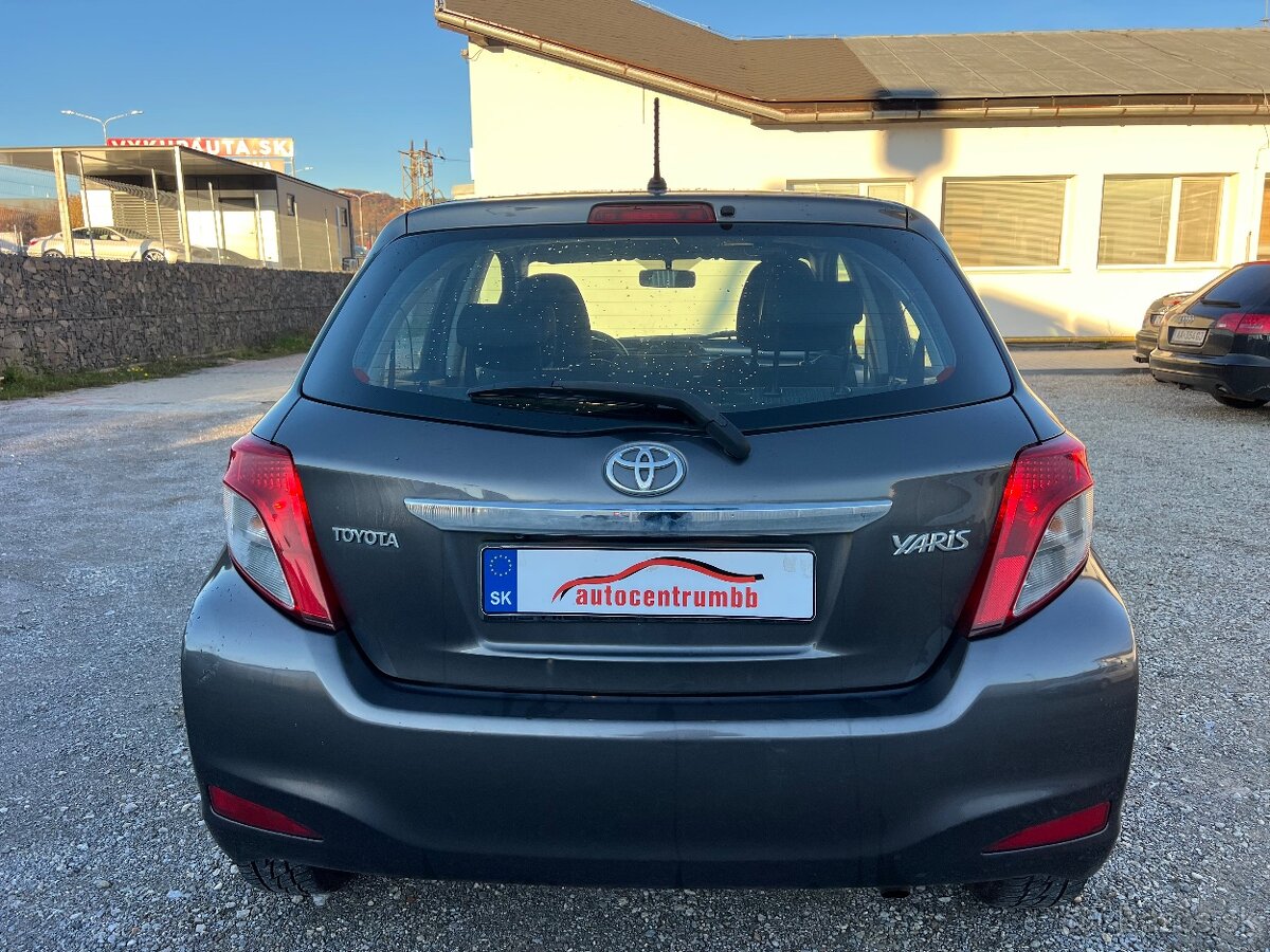 Toyota Yaris 1.33I Dual VVT-i Style SK - 7