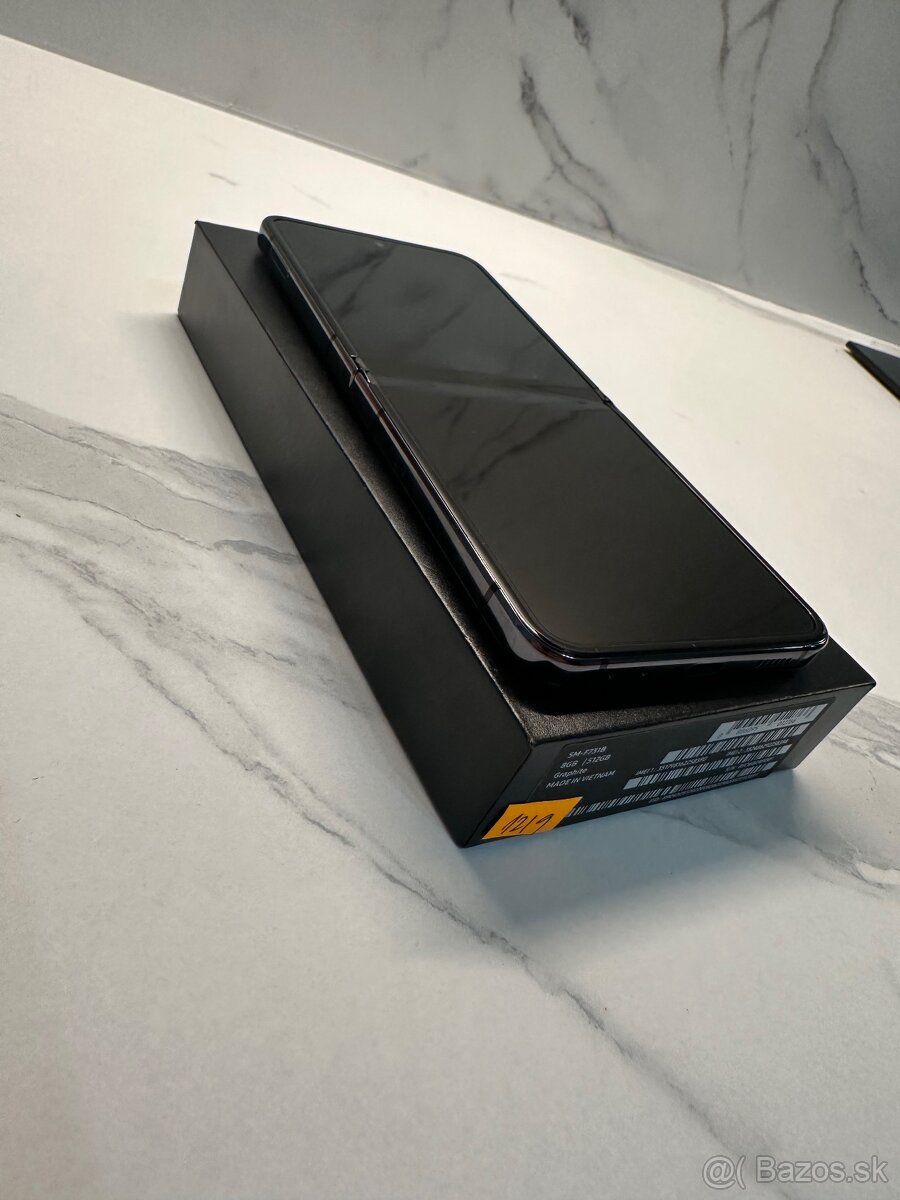 Samsung Galaxy Z Flip5 512GB Black - 7