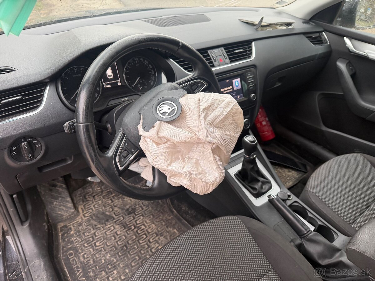 Škoda octavia 3 Combi - 7